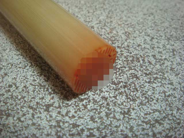 牛角の彫り直しです