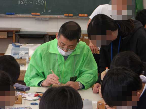 金沢市立大浦小学校の出前はんこ講座です。